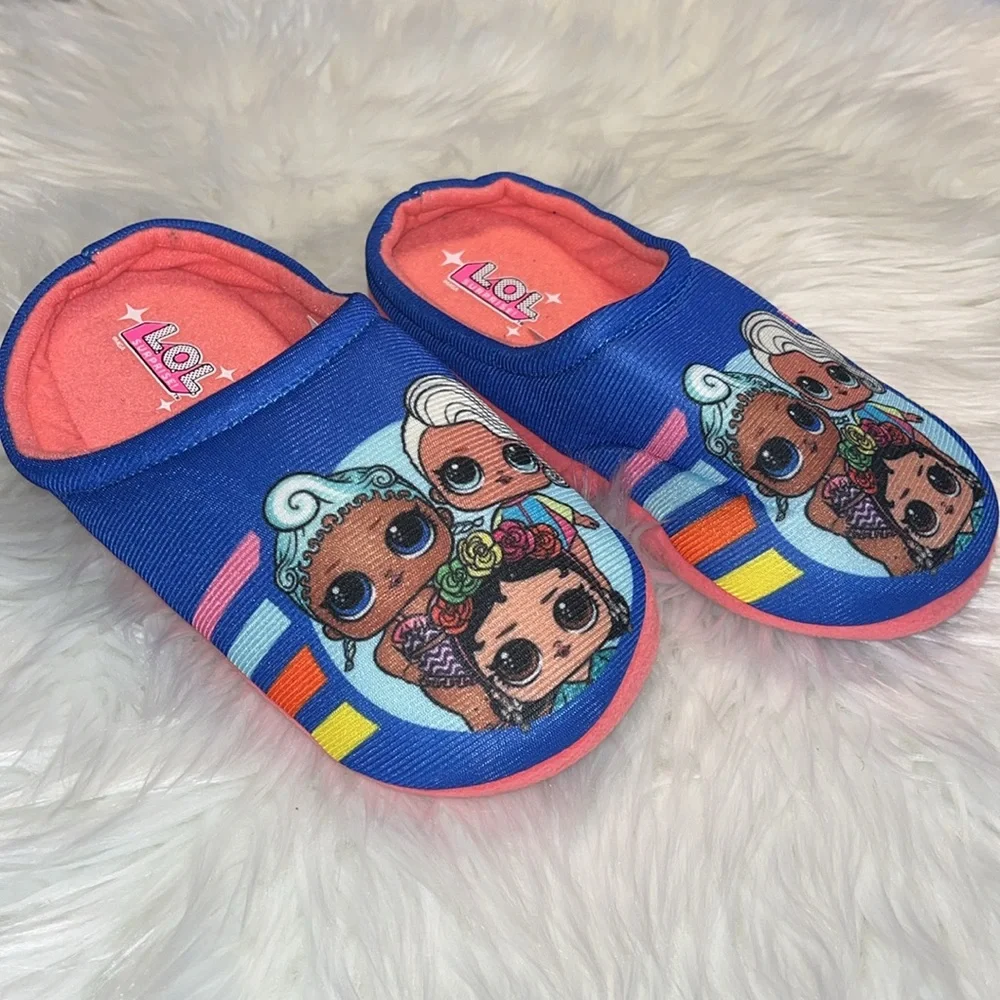 NWOT - LOL Surprise! Slippers